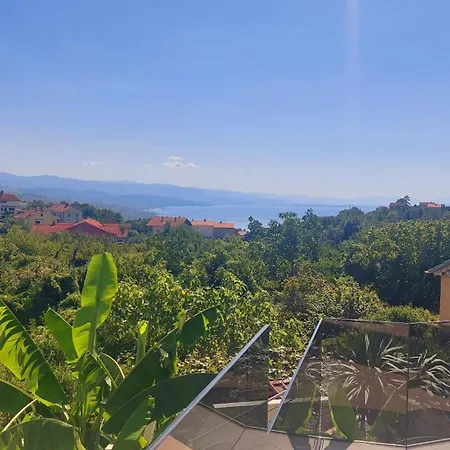 Luxury With Jacuzzi And Swimming Pool Opatija