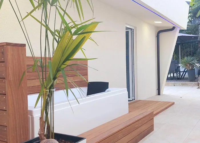 Vila Luxury With Jacuzzi And Swimming Pool Opatija