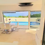 Luxury With Jacuzzi And Swimming Pool Opatija