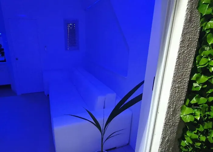 Luxury With Jacuzzi And Swimming Pool Vila